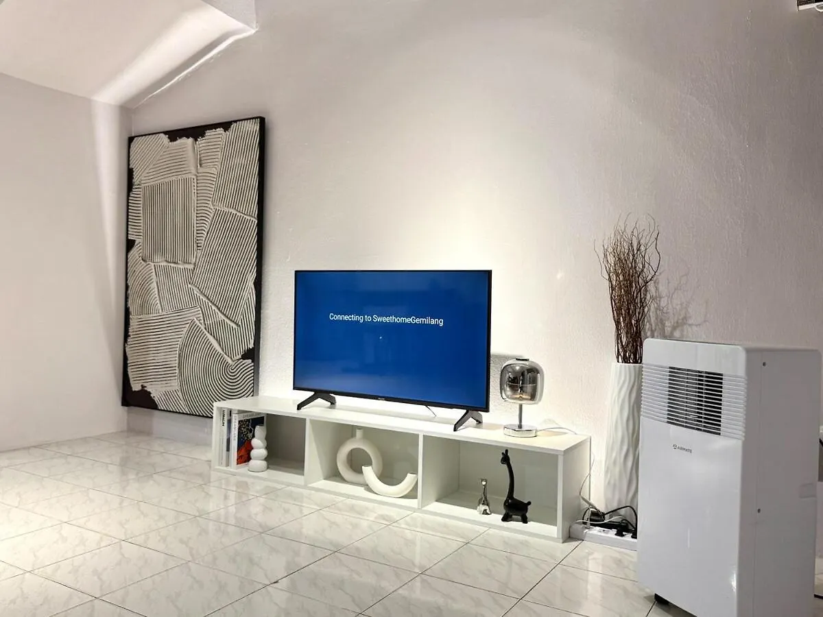 Nyaraló Mrt House With 2 Parking Lots At Cheras Kl Kuala Lumpur